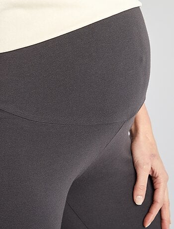 Lange zwangerschapslegging van effen jersey