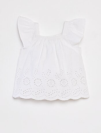 Lichte top met ruchebandjes en borduursels