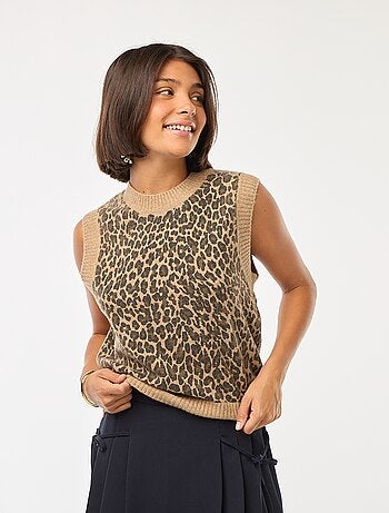 Mouwloze, gebreide trui