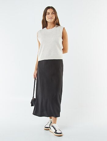 Mouwloze, gebreide trui