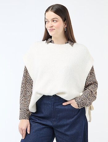 Mouwloze trui om aan de zijkanten te strikken