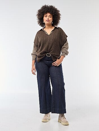 Mouwloze trui van grofgebreid kabeltricot