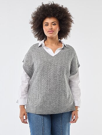 Mouwloze trui van grofgebreid kabeltricot