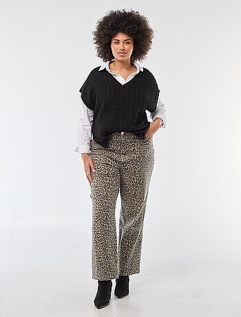 Mouwloze trui van grofgebreid kabeltricot