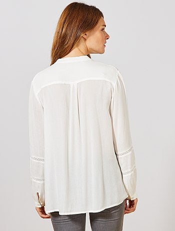 Damesmode maat 34-48 - Nette blouse met ruches en kant - Kiabi