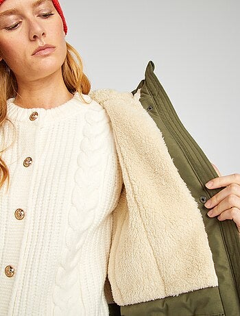 Parka met capuchon en schapenvacht effect voering