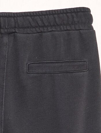 Rechte broek met klepzakjes