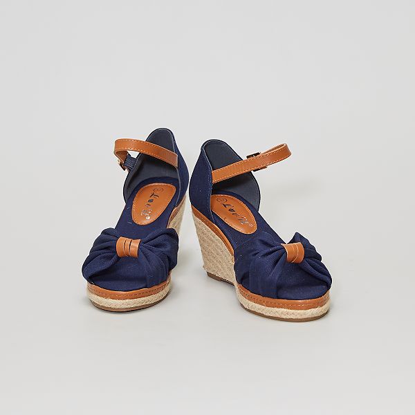 Lopen sleehakken in de kleur blauw voor dames | KLEDING.nl