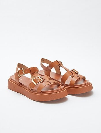 Sandalen van imitatieleer