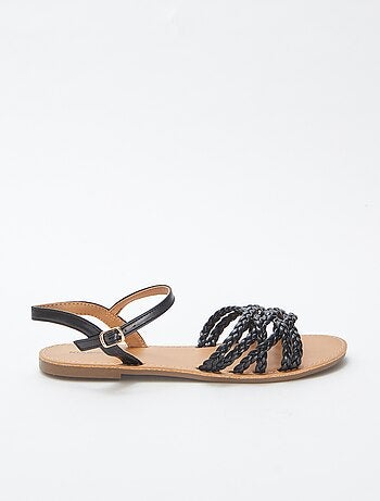 Sandalen van imitatieleer met gevlochten bandjes