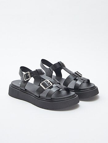 Sandalen van imitatieleer