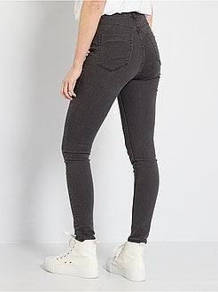 Skinny jeans met een gulp met knopen - Kiabi