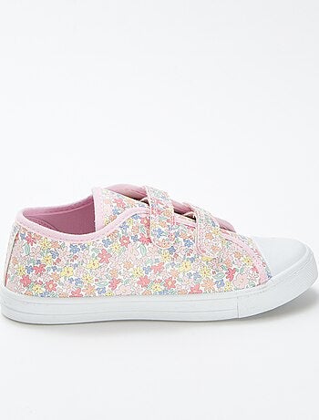 Sneakers met bloemenprint