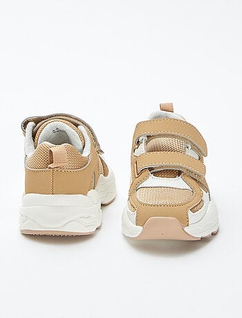 Sneakers van imitatieleer en mesh