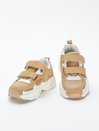 Sneakers van imitatieleer en mesh