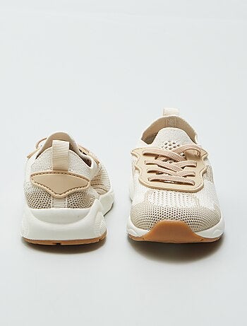 Sneakers van mesh