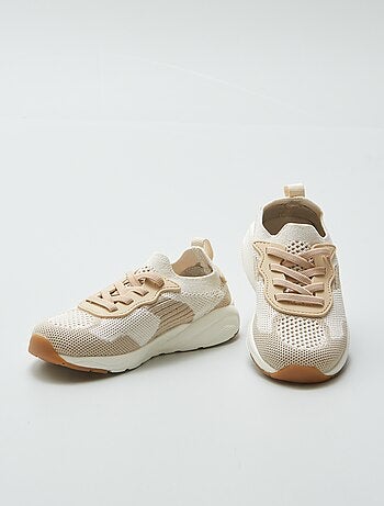 Sneakers van mesh