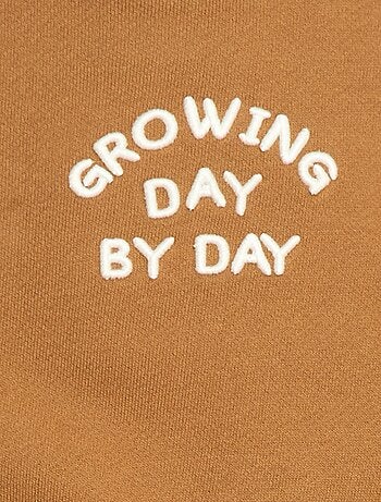 Sweater met capuchon van lichte joggingstof met origineel detail op het voorpand