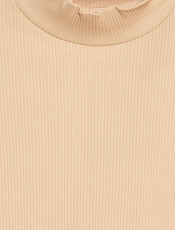 T-shirt met hoge kraag van ribstof