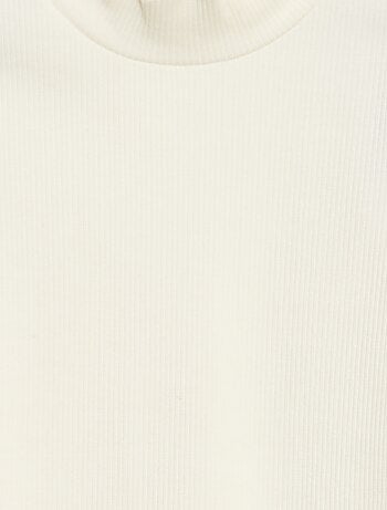 T-shirt met hoge kraag van ribstof