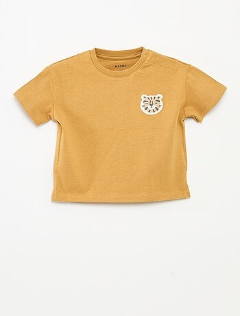 T-shirt met print in reliëf