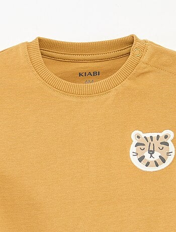 T-shirt met print in reliëf