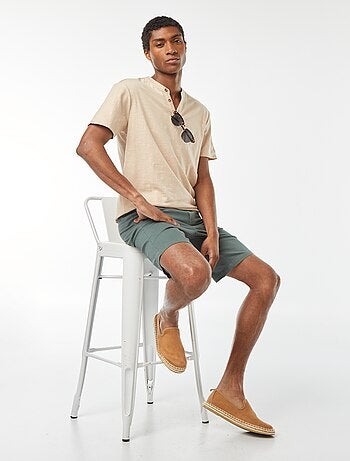 T-shirt met tuniekhals en korte mouw