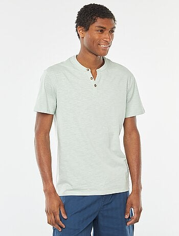 T-shirt met tuniekhals en korte mouw