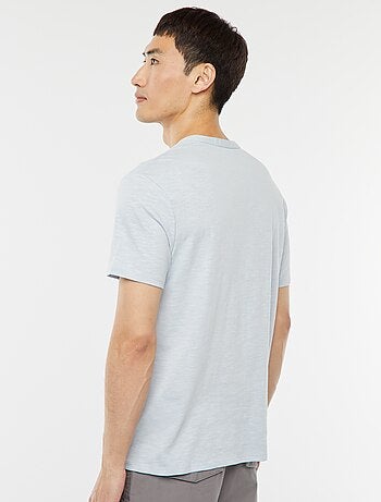 T-shirt met tuniekhals en korte mouw