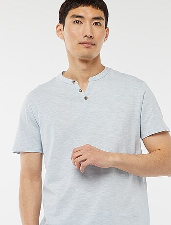 T-shirt met tuniekhals en korte mouw