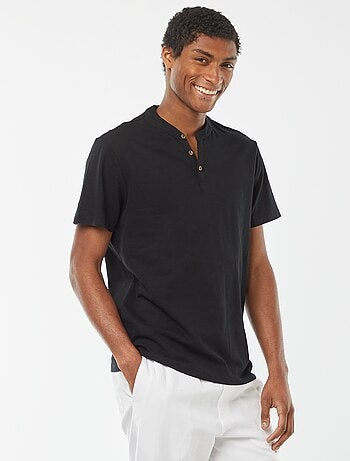 T-shirt met tuniekhals en korte mouw