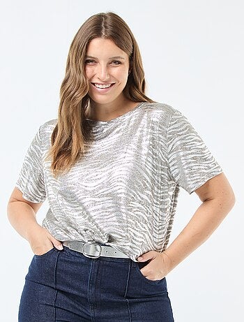 T-shirt van geïriseerde stof 'Only Carmakoma'