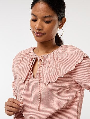 Top met grote peterpankraag