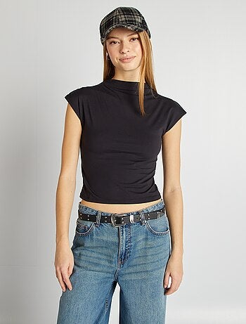 Top met opstaande kraag en open achterkant