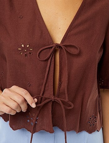 Top met strikkoordjes en 3/4-mouw