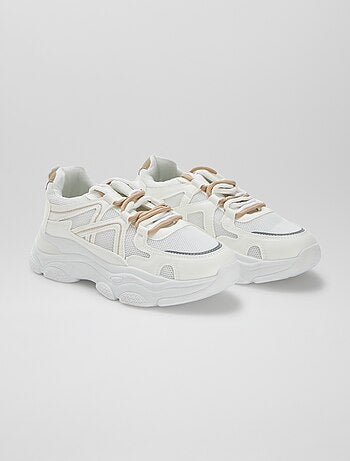 Tweekleurige sneakers met dikke zool