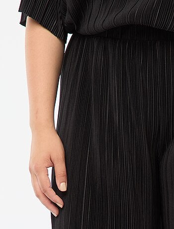 Wijde broek met plooien | Only Carmakoma