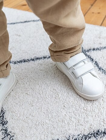 Witte lage sneakers