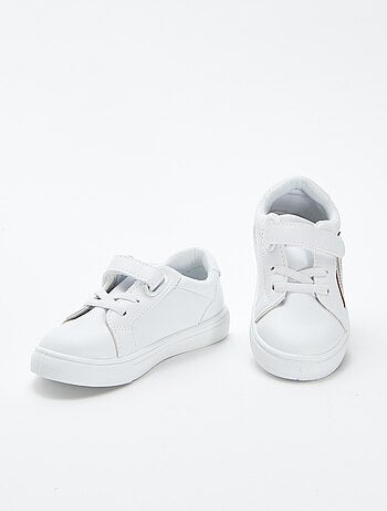 Witte lage sneakers