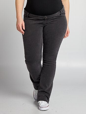 Zwangerschapsjeans met wijd uitlopende pijpen
